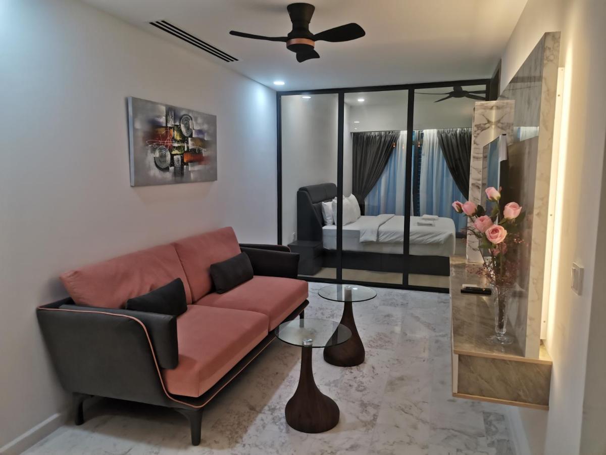 Eaton Residence At Klcc Куала Лумпур Екстериор снимка