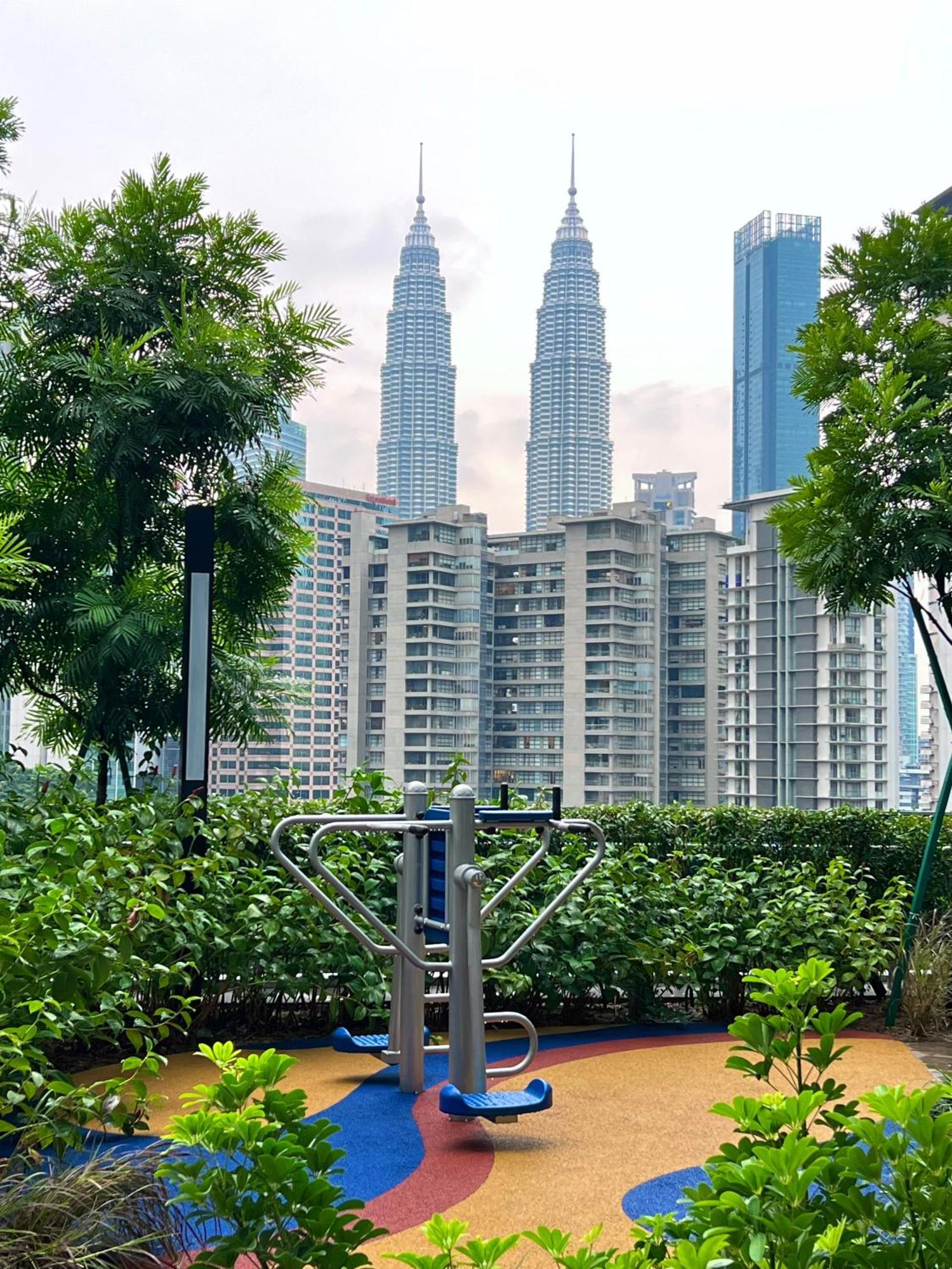 Eaton Residence At Klcc Куала Лумпур Екстериор снимка